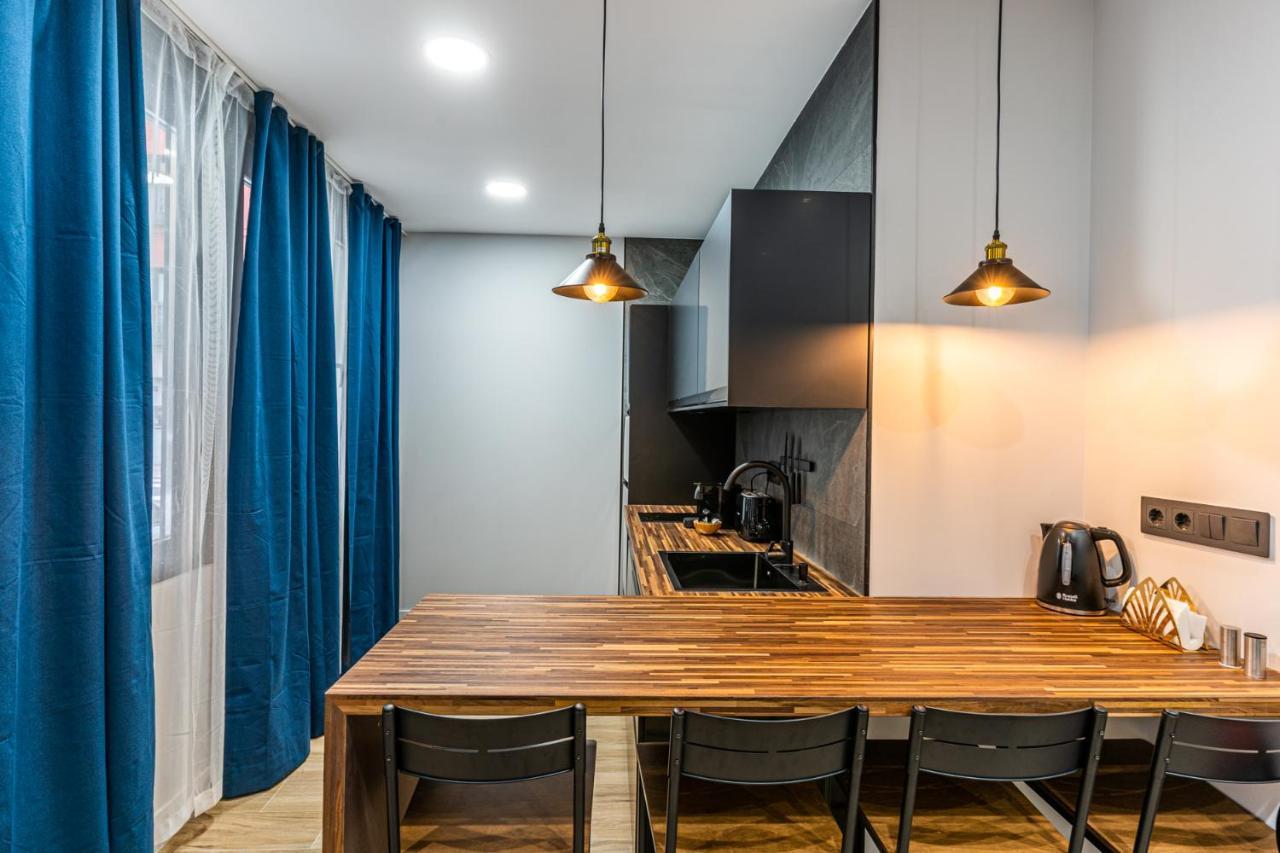 Vr Latina Apartments Мадрид Екстер'єр фото