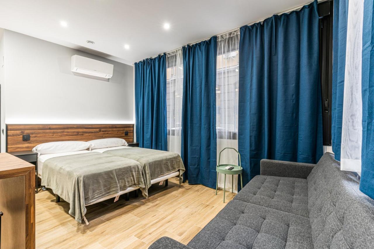 Vr Latina Apartments Мадрид Екстер'єр фото